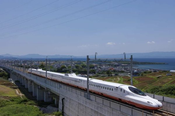 2022年9月23日に開業した西九州新幹線